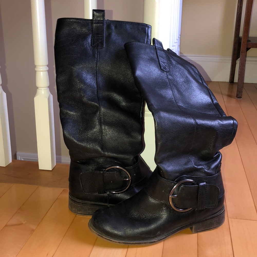 Black Leather Boots